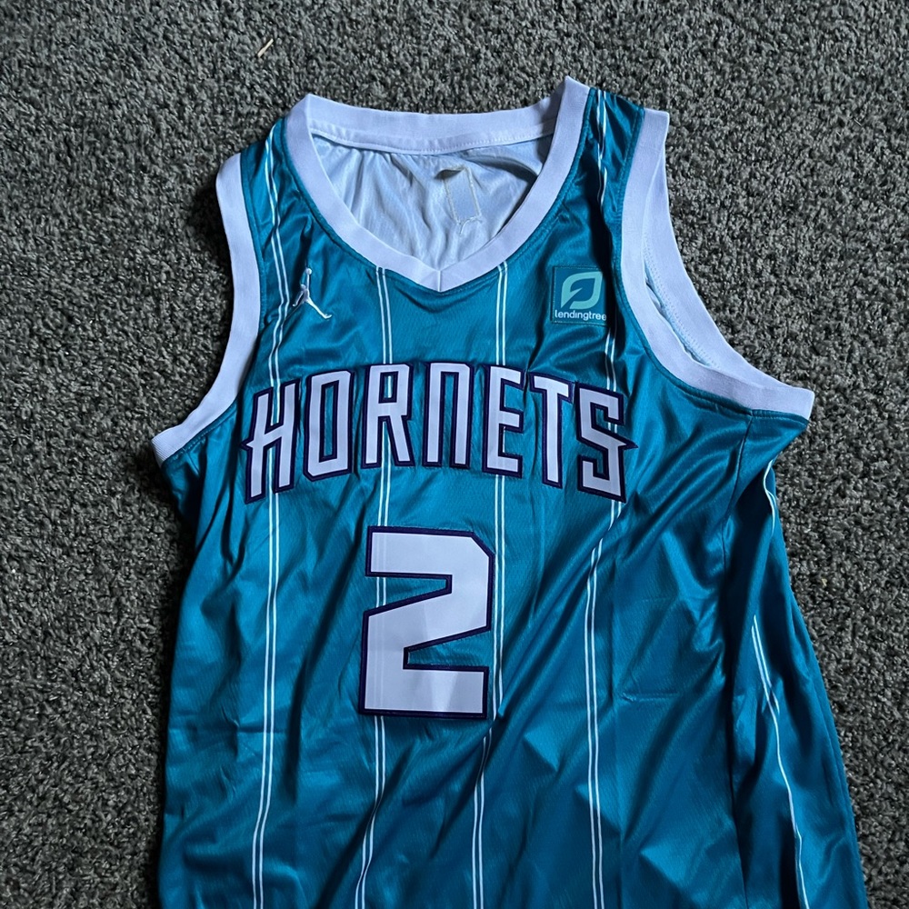 LaMelo Ball basketball jersey.